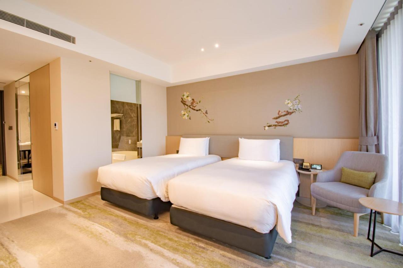 Golden Tulip FAB Hotel New Taipei Tamsui Exterior foto